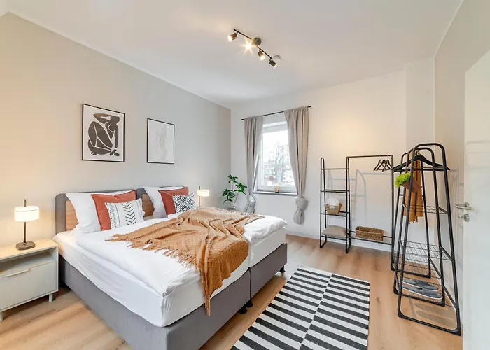 Apartment Design-apartment - 2 Schlafzimmer, 4 Betten, Arbeitsplatz - By Lott Living